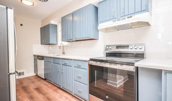 9107 LINDALE Dr, Bethesda, MD 20817