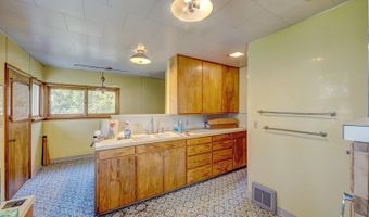 580 N Lobban Ave, Buffalo, WY 82834