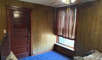 1015 S 6th St, Atchison, KS 66002