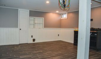 45 Elm Ave, Augusta, ME 04330