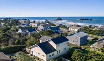 1240 NEWPORT Ave SW, Bandon, OR 97411