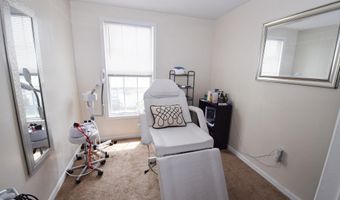 1223 N GILMOR St, Baltimore, MD 21217
