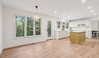 10630 Timberstone Rd, Alpharetta, GA 30022