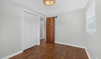 1506 Dicken Dr, Ann Arbor, MI 48103