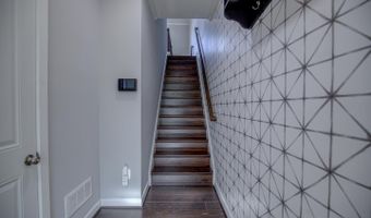 23098 SULLIVANS COVE Sq, Brambleton, VA 20148