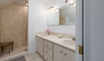 124 Auncient Oak Rd, Bethlehem, CT 06751