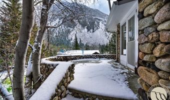 14 Whispering Pines Ln, Big Timber, MT 59052