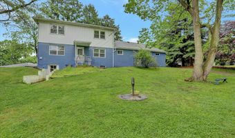 4 June Pl, Aberdeen, NJ 07747