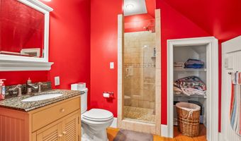 4 Waterbird Dr, Beaufort, SC 29907