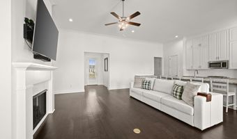 10233 Oak Colony Blvd, Baton Rouge, LA 70817