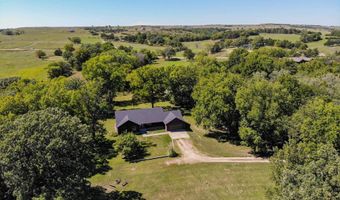 28856 Old K-10 Rd, Alma, KS 66401