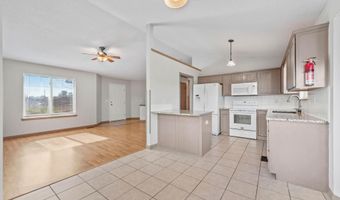 1817 N Buckthorn Ct, Andover, KS 67002