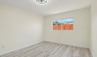 559 Glencrest Dr, San Diego, CA 92139