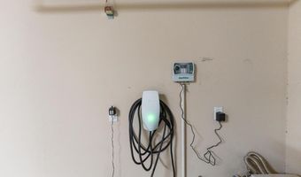 5735 Oak Bend Dr, Las Vegas, NV 89135