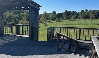 17777 Mush Run Rd, Athens, OH 45701
