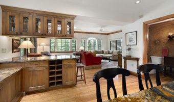 47 Red Spruce Ln 4, Avon, CO 81620