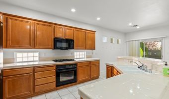 1560 Boundary Peak Way, Las Vegas, NV 89135