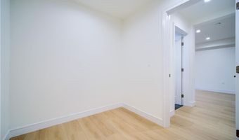 616 N Mariposa Ave, Los Angeles, CA 90004