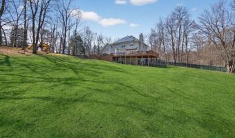 15 Hidden Valley Rd, Andover, NJ 07860