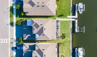 5243 WISHING ARCH Dr, Apollo Beach, FL 33572