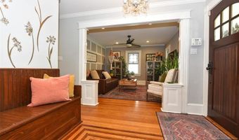 110 Mallinson St, Allendale, NJ 07401