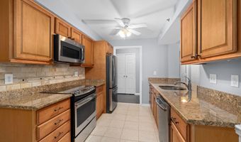 545 E BRADDOCK Rd 408, Alexandria, VA 22314