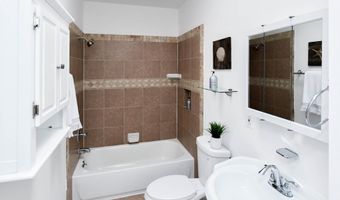 4504 NEW HAMPSHIRE Ave NW, Washington, DC 20011