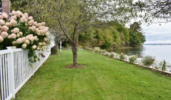 2 Harbor View Ln, Belfast, ME 04974