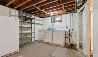2817 Richmond Ave, Des Moines, IA 50317