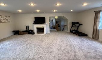 602 Murray St, Wapakoneta, OH 45895