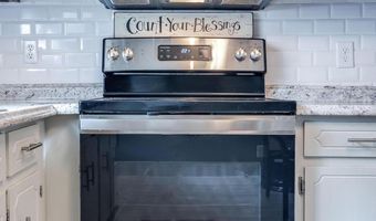 104 Saint James Ct, Bardstown, KY 40004