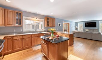 67 Kline Rd, Center Harbor, NH 03226