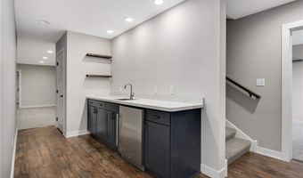15590 Duck Trail Ln, Apple Valley, MN 55124