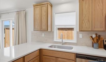 4747 Harrier St SE, Albany, OR 97322