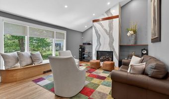28 Algonquin Ave, Andover, MA 01810