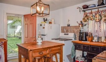 207 SE 2nd St, Antlers, OK 74523