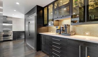 2121 Belmont Dr, Anchorage, AK 99517