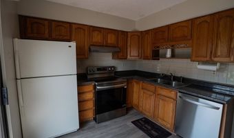 2414 Hiddencrest Ln 115, Ballwin, MO 63021