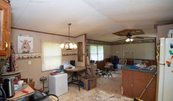 941 E Clayton Rd, Alderson, WV 24910