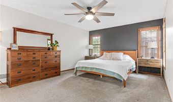 12534 Dover Dr, Apple Valley, MN 55124