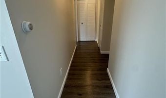 3 Admiralty Dr 10-4, Middletown, RI 02842