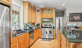 15922 Greensprings Hwy, Ashland, OR 97520