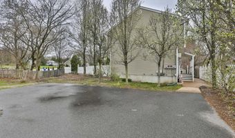 1522 Candia Rd, Manchester, NH 03109