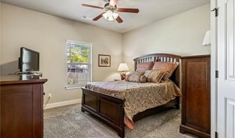 703 Eaton St, Bentonville, AR 72712