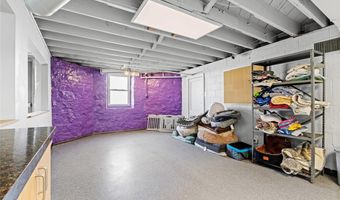 8923 Gravois Rd, Affton, MO 63123