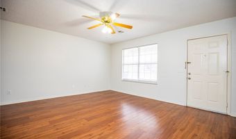 2513 4th St, Bentonville, AR 72712