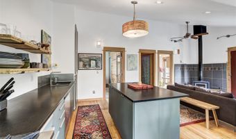 3049 CR-6, Alma, CO 80440