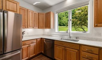 169 Willows Hill Dr #6, Cambridge, VT 05464