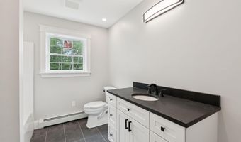 127 Bond Brook Rd, Augusta, ME 04330