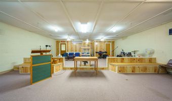 105 Chamblee Dr, Batesville, AR 72501